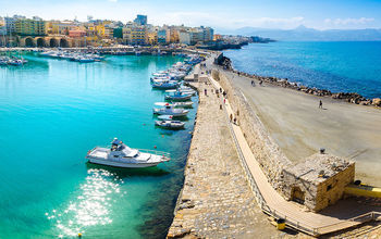 Heraklion Port 