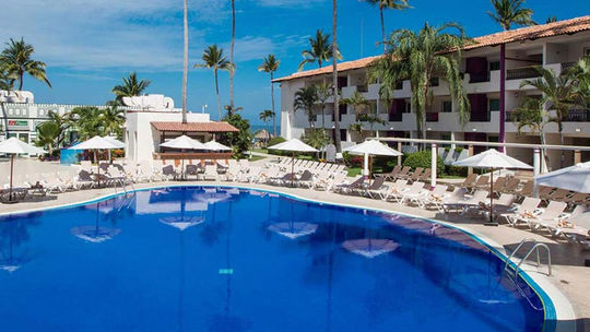 Crown Paradise Club Puerto Vallarta