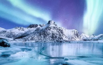 Experience the Mesmerizing Spectacle of the Northern Lights for Yourself