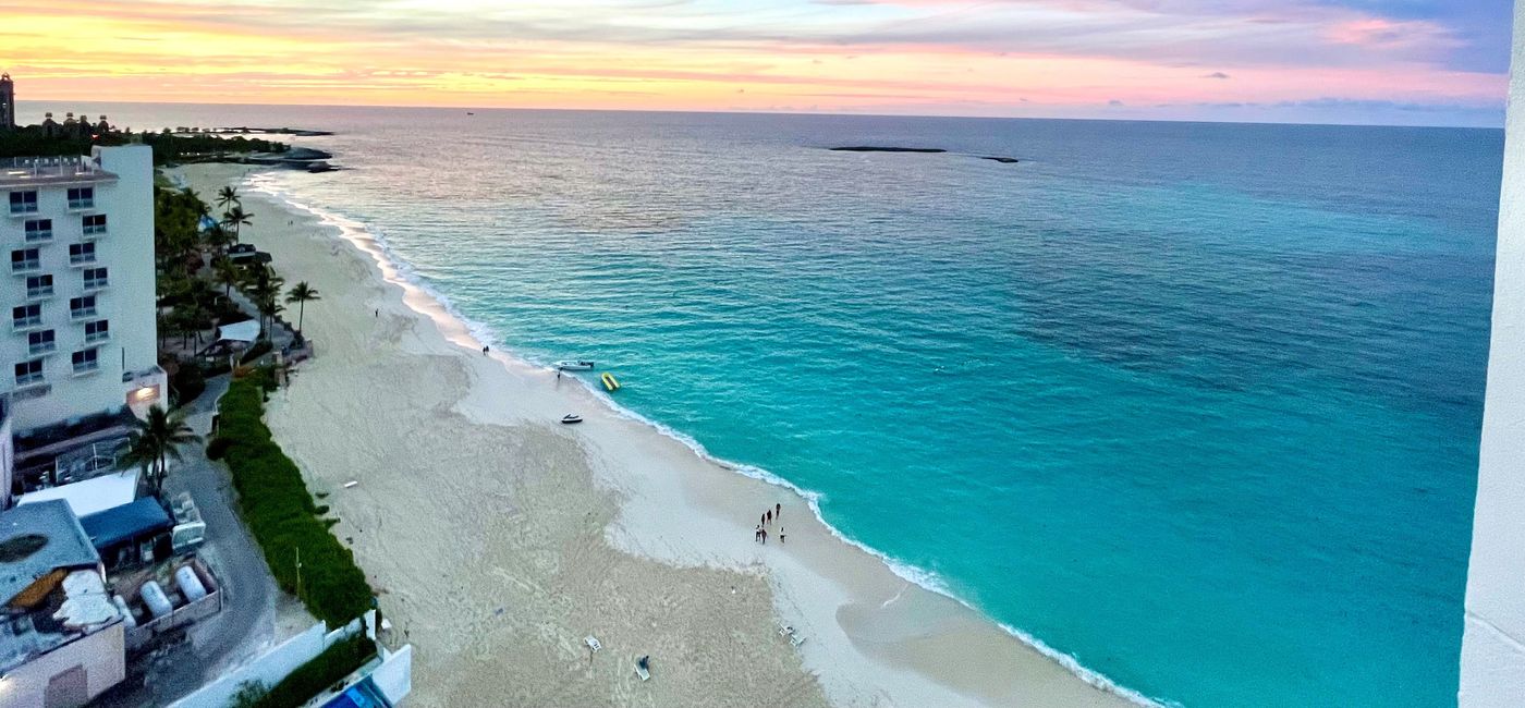 Image: A sunset in front of Riu Palace Paradise Island. (photo by Codie Liermann)