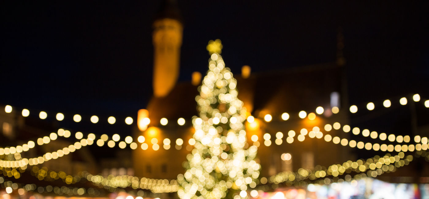 Image: Christmas market. (Photo Credit: Syda Productions / Adobe Stock)