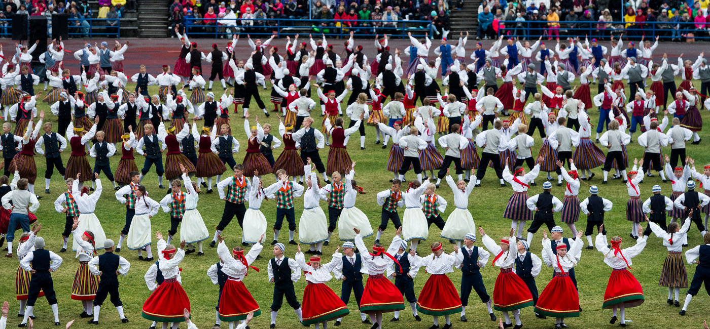 Image: Estonian Dance Festival. (Photo Credit: Raigo Pajula)