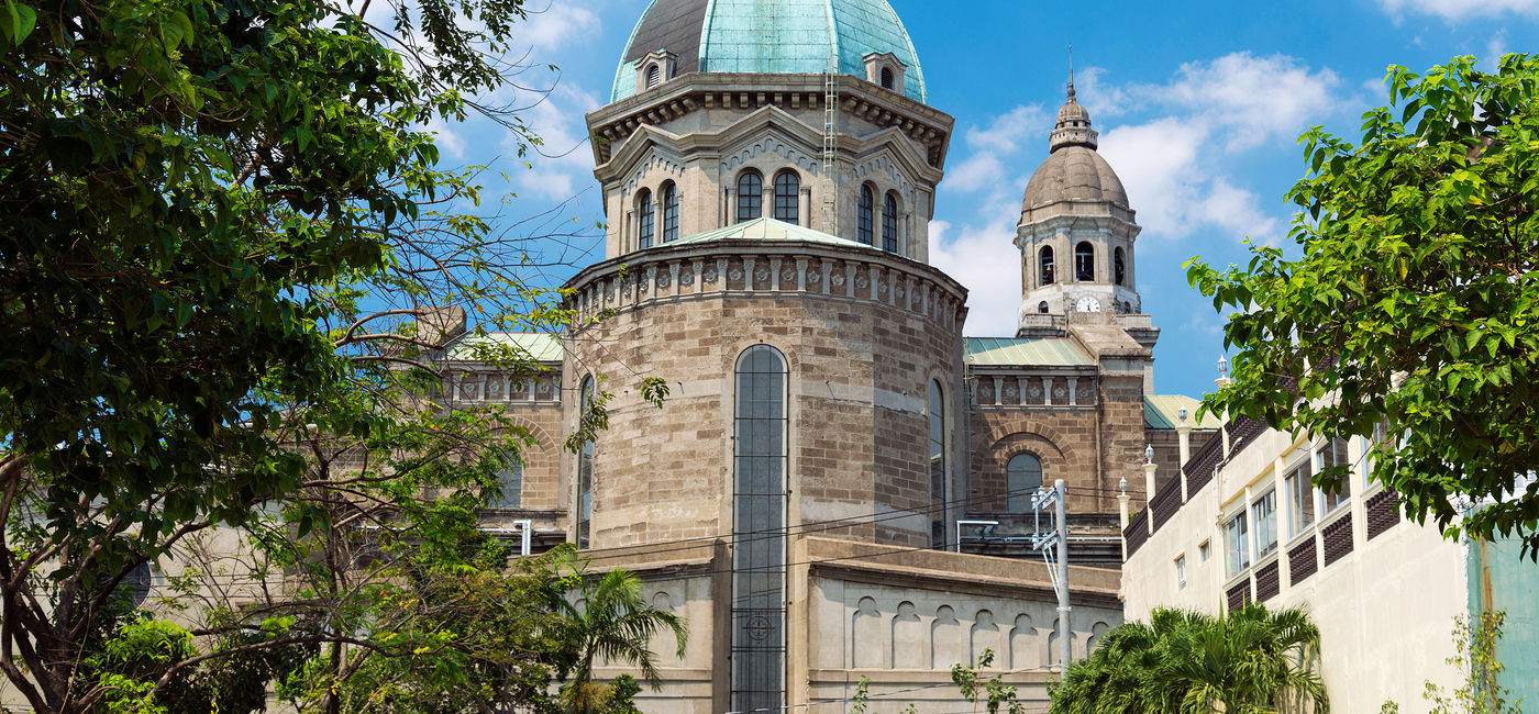 Image: manila cathedral landmark in intramuros phillipines (photo via jackmalipan / iStock / Getty Images Plus)