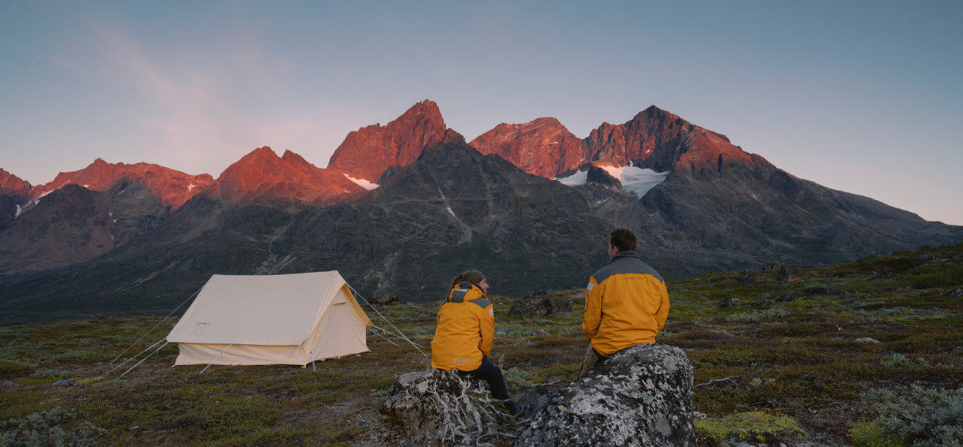 Image: Quark Expeditions Antartica camping (Quark Expeditions Antartica camping)