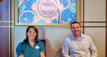 Disney's Jack Sharp, Director of Travel Agency Sales and Jodi Bainter, Vice President -Domestic Leisure Sales.